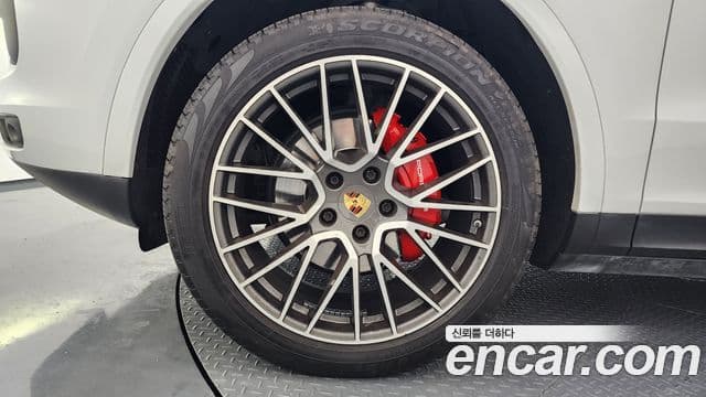 Porsche Cayenne (PO536) 3.0 купе, 2020 все фото