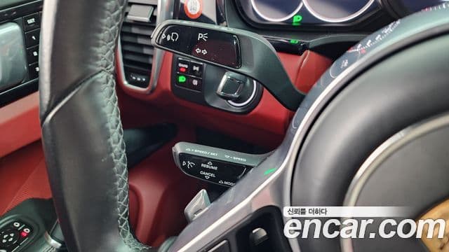 Porsche Cayenne (PO536) 3.0 купе, 2020 14