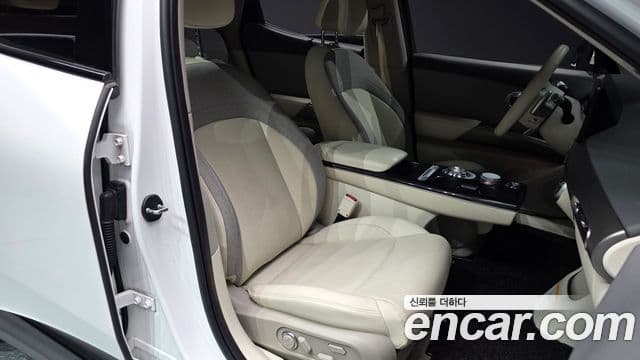 Genesis GV60 Standard, 2022 10