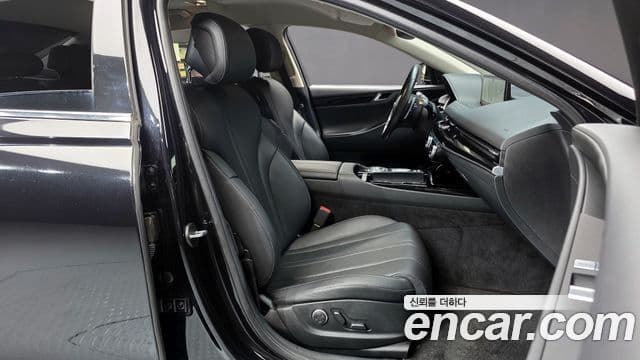 Genesis G80 (RG3) бензин 2.5 турбо AWD, 2021 10