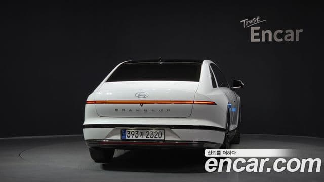 Hyundai Grandeur гибрид (GN7) Calligraphy, 2023 4