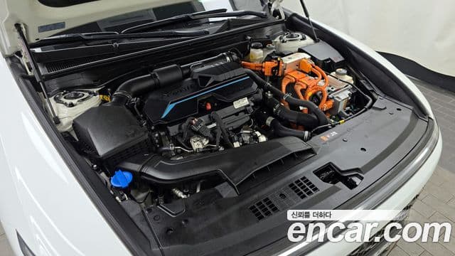 Hyundai Grandeur гибрид (GN7) Calligraphy, 2023 6