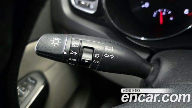 Kia All New Carnival Prestige, 2016 17