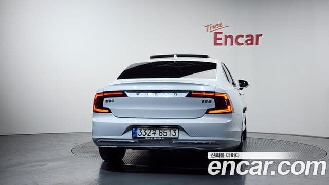Volvo S90 B6 AWD Inscription, 2021 4