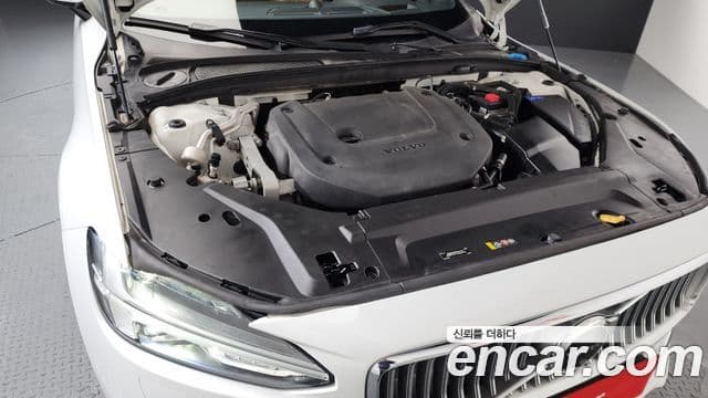 Volvo S90 B6 AWD Inscription, 2021 6