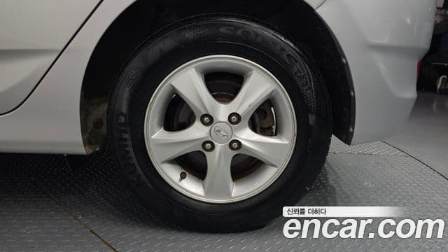 Hyundai Accent(новый кузов / новое поколение) Modern, 2015 все фото