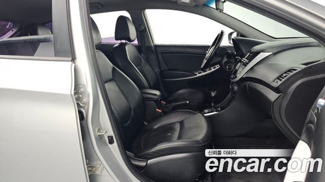 Hyundai Accent(новый кузов / новое поколение) Modern, 2015 10