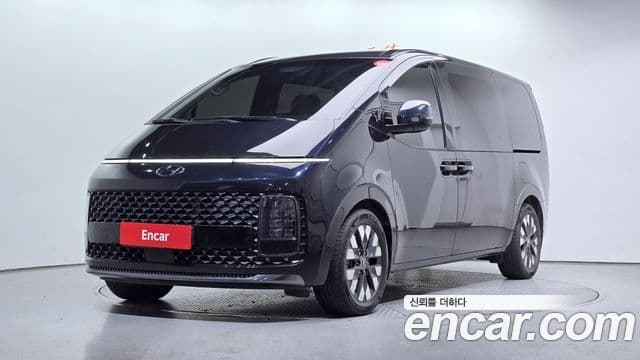 Hyundai Staria Prestige, 2023 1