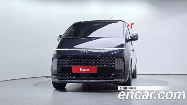 Hyundai Staria Prestige, 2023 3