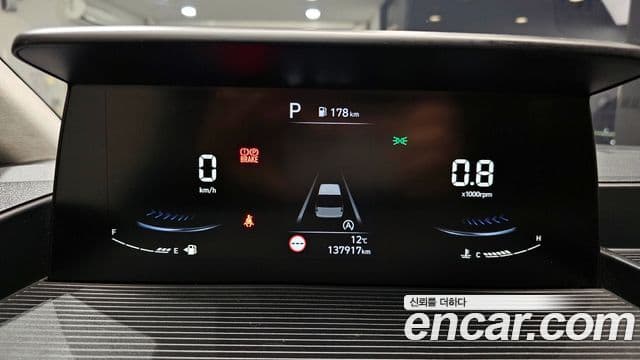 Hyundai Staria Prestige, 2023 8