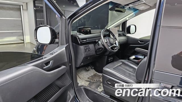 Hyundai Staria Prestige, 2023 10
