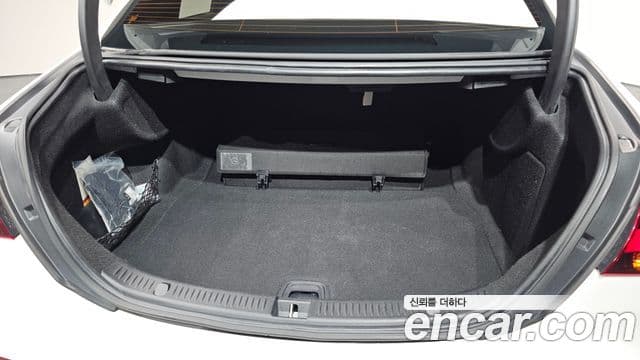 Mercedes-Benz E-класс W213 Avantgarde, 2022 20