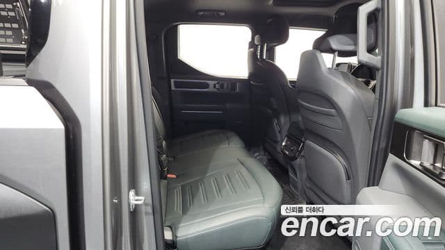 Kia 타스만 Extreme, 2026 12