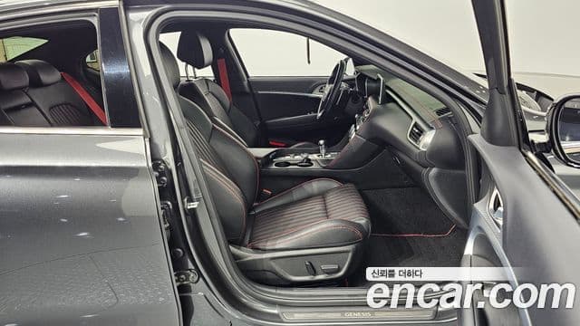 Genesis The / новый New G70, 2021 10