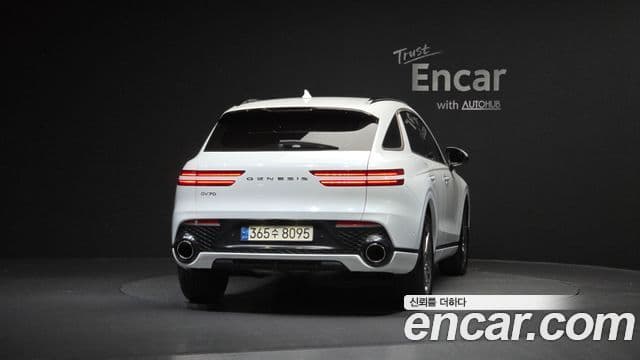 Genesis GV70, 2023 4