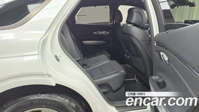 Genesis GV70, 2023 12