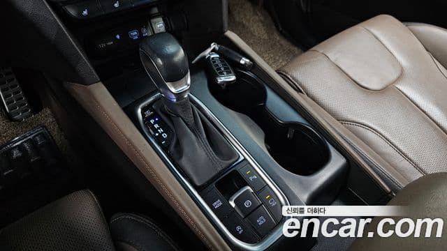 Hyundai Santa Fe TM Prestige, 2020 9