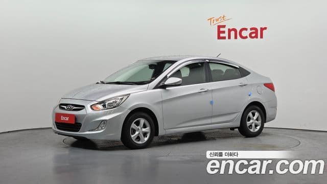 Hyundai Accent(новый кузов / новое поколение) Premier, 2012 1
