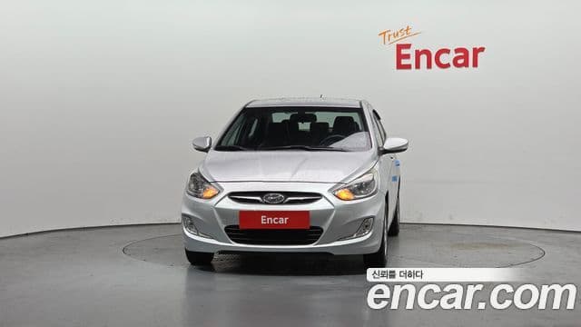 Hyundai Accent(новый кузов / новое поколение) Premier, 2012 3