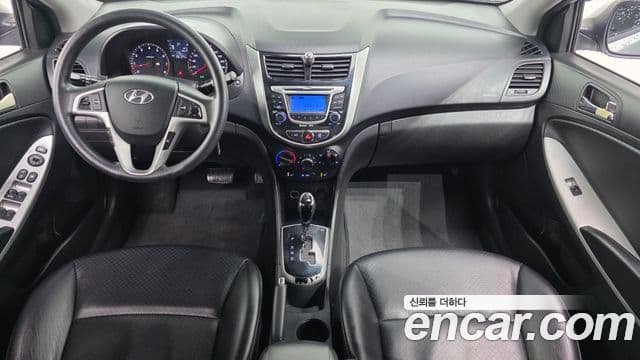 Hyundai Accent(новый кузов / новое поколение) Premier, 2012 7