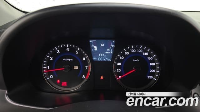 Hyundai Accent(новый кузов / новое поколение) Premier, 2012 8