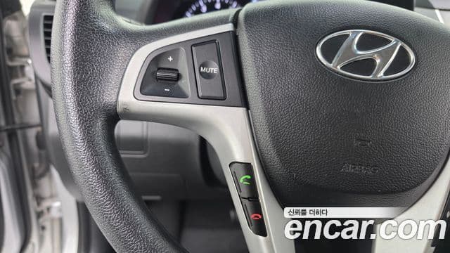 Hyundai Accent(новый кузов / новое поколение) Premier, 2012 13