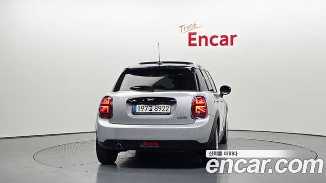 Mini Cooper 3세대, 2021 4