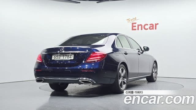 Mercedes-Benz E-класс W213 Avantgarde, 2019 2