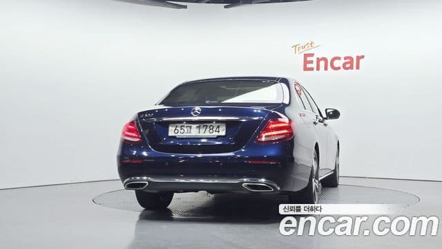 Mercedes-Benz E-класс W213 Avantgarde, 2019 4