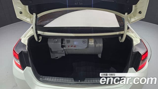 Kia K5 Prestige, 2012 20