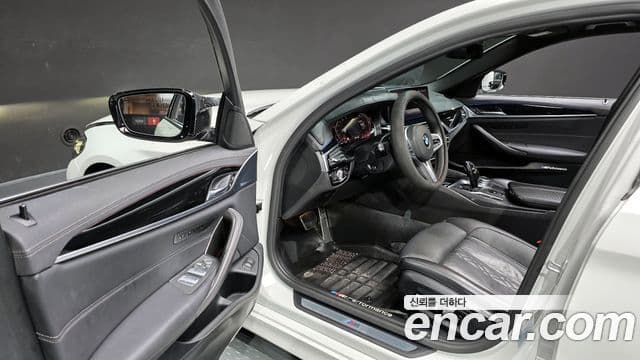 BMW 5시리즈 (G30) 523d M Sport, 2021 11