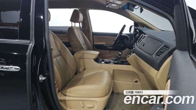 Kia The / новый New Carnival President, 2020 10