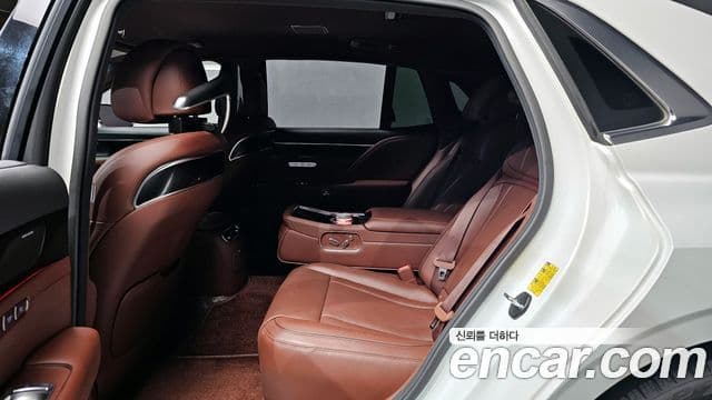 Genesis G90 (RS4) бензин 3.5 турбо AWD, 2023 12