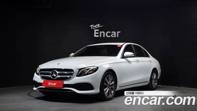 Mercedes-Benz E-класс W213 Avantgarde, 2019 1