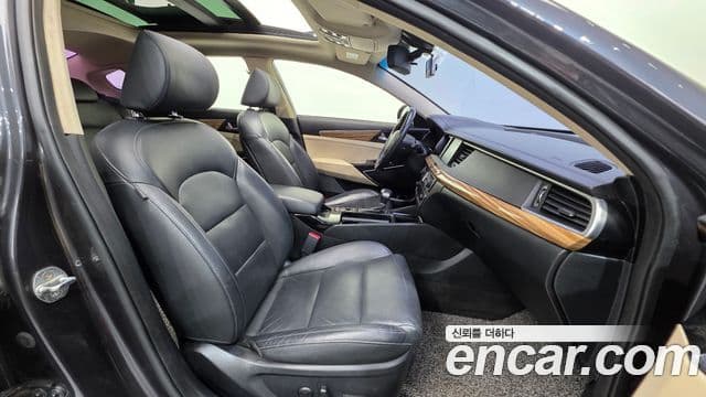 Kia All New K7 2.4 GDI Limited, 2017 10