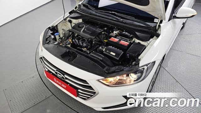 Hyundai Avante AD 1.6 GDI Value Plus, 2018 6
