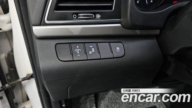 Hyundai Avante AD 1.6 GDI Value Plus, 2018 15