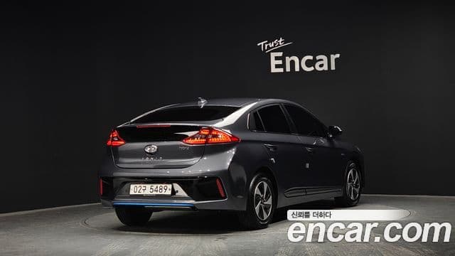 Hyundai Ioniq гибрид, 2019 2