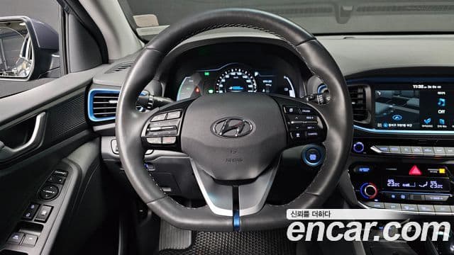 Hyundai Ioniq гибрид, 2019 13