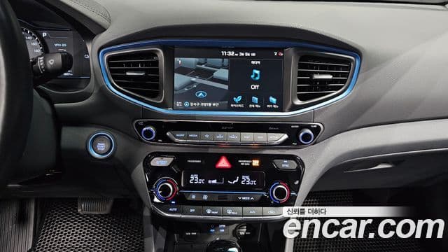 Hyundai Ioniq гибрид, 2019 14