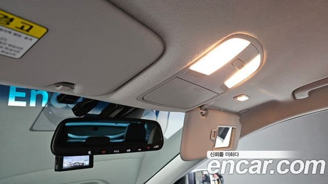 Hyundai Ioniq гибрид, 2019 16