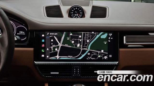 Porsche Cayenne (PO536) 3.0 купе, 2022 19