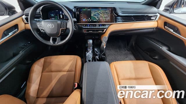 Toyota 캠리 (XV80) 2.5 XLE гибрид, 2025 7