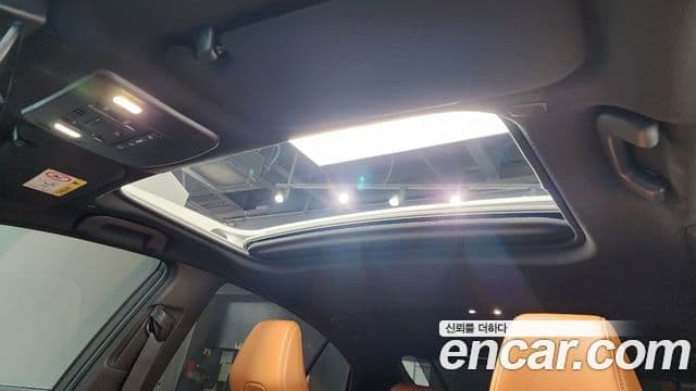 Toyota 캠리 (XV80) 2.5 XLE гибрид, 2025 19