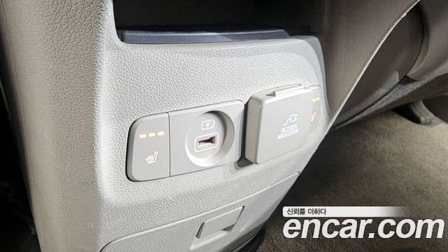 Kia All New Carnival Noblesse, 2018 18