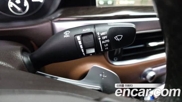 Genesis G90 Luxury, 2019 19