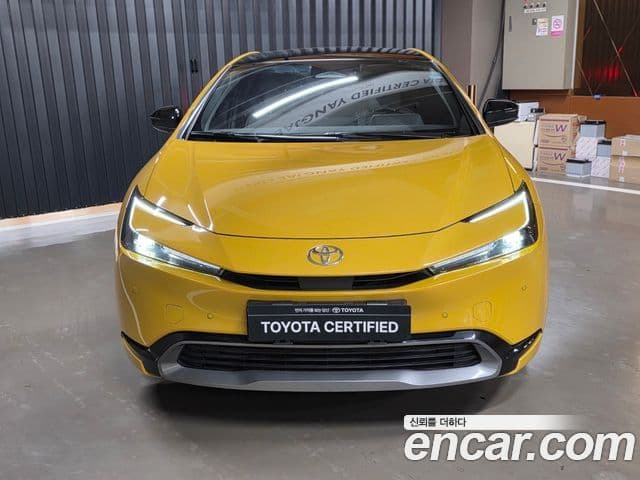 Toyota 프리우스 5세대 2.0 XLE, 2024 2