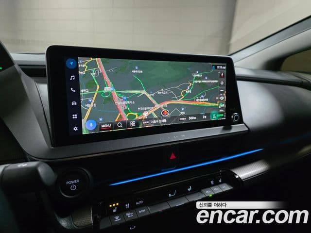 Toyota 프리우스 5세대 2.0 XLE, 2024 15