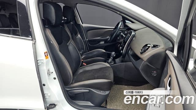 Renault Korea(Samsung) 클리오 intense, 2018 11