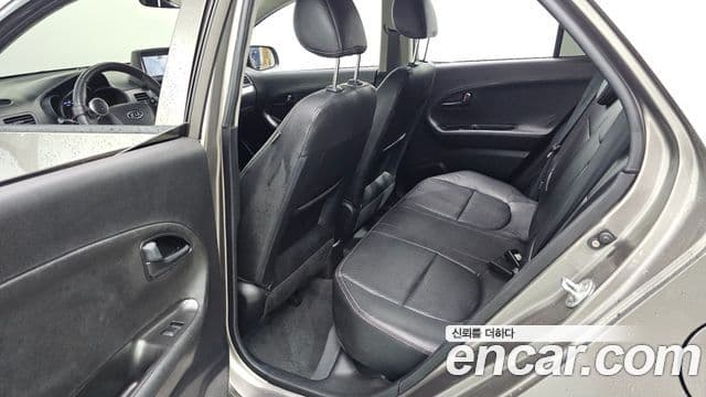 Kia All New Morning Deluxe, 2012 12